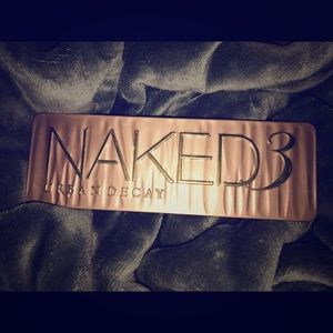 Gently Used Naked 3 Palette
